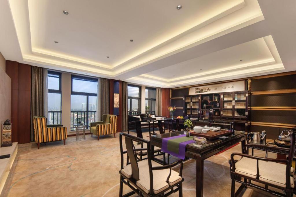 โรงแรมแกรนด์ เมโทรพาร์ค ซางชิว Shangqiu ภายนอก รูปภาพ