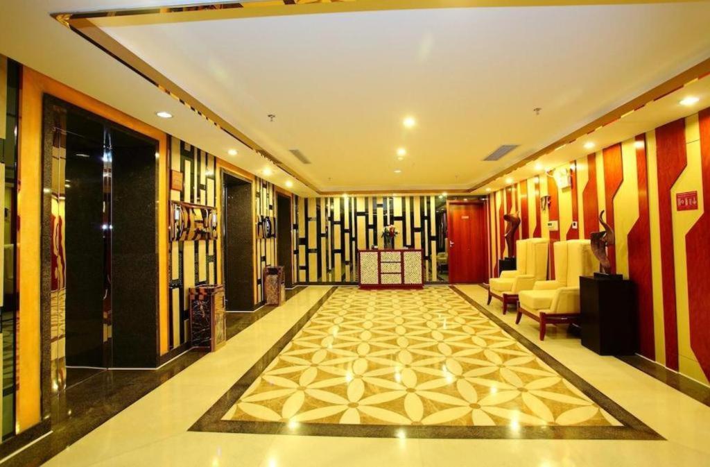 โรงแรมแกรนด์ เมโทรพาร์ค ซางชิว Shangqiu ภายนอก รูปภาพ